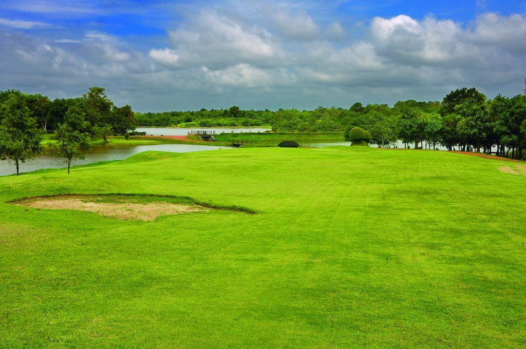 Kma Shwe Pyi Bago Resort Exterior photo